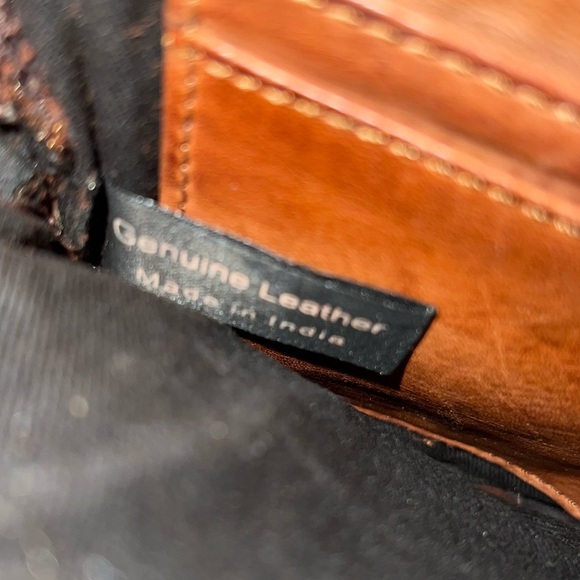 Harbour 2nd Benita Leather Crossbody Wallet Cell Phone Bag​ - Picture 5 of 9